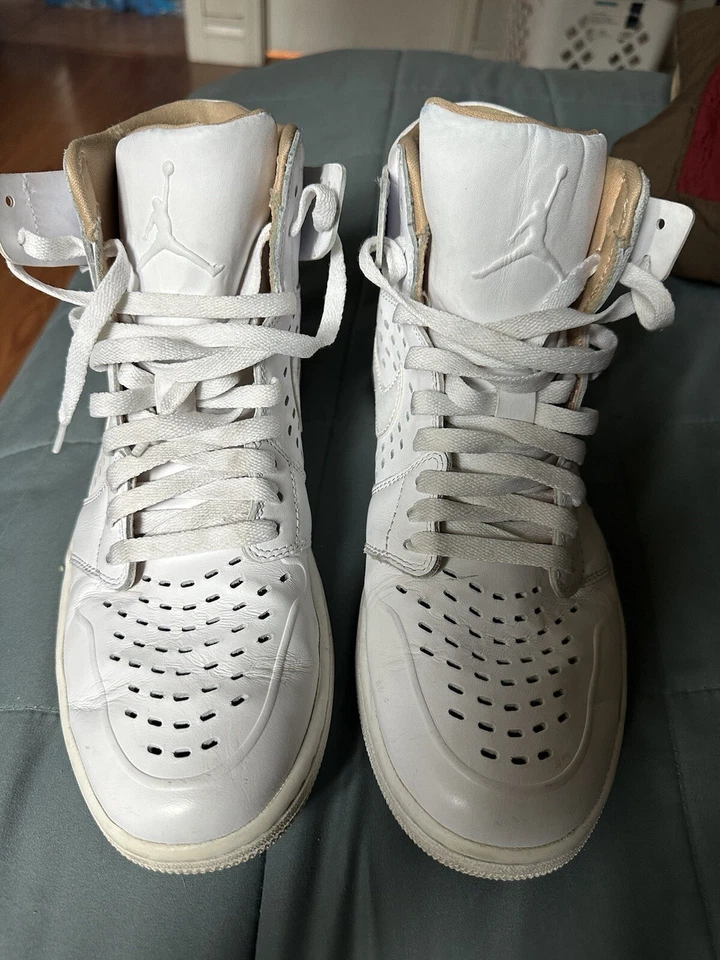 Talla 10.5 - Air Jordan 1 Retro Alto Vachetta Foto 4 de 4