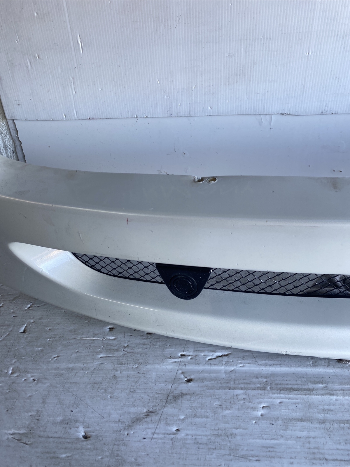 06 07 08 09 10 11 ASTON MARTIN V8 VANTAGE FRONT BUMPER COVER COMPLETE OEM