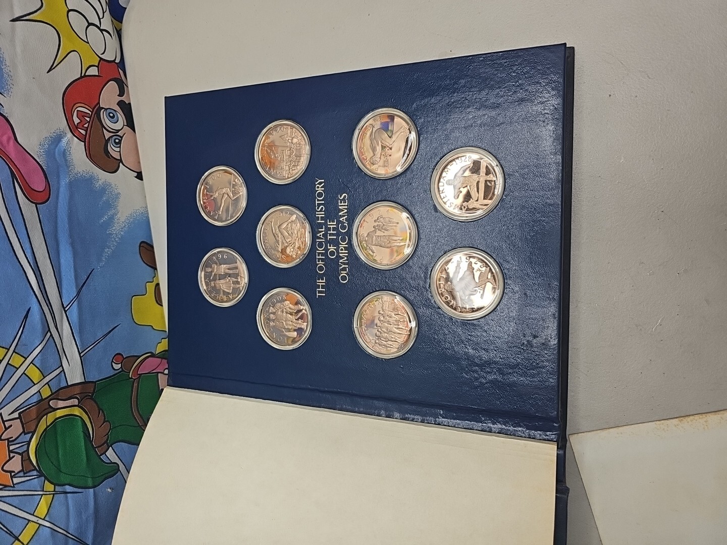 Picture 9 of 24