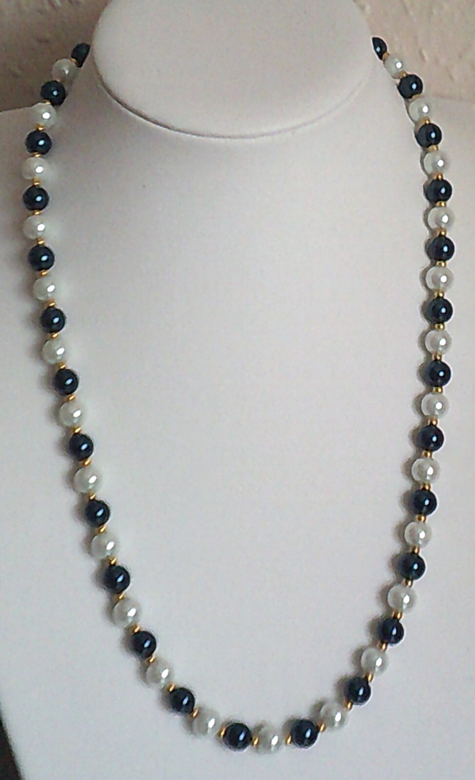Picture 2 of 6