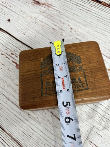 Vintage Disney Animal Kingdom Hinged Wooden Trinket Box Keepsake Lined Wood Box - Picture 11 of 12