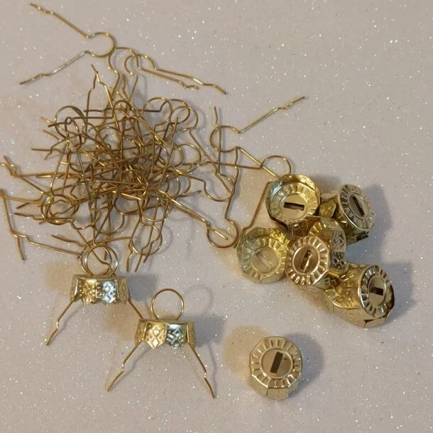 50 GANCI per palline di Natale 10mm. . gancetti per palle di Natale - Immagine 4 di 4