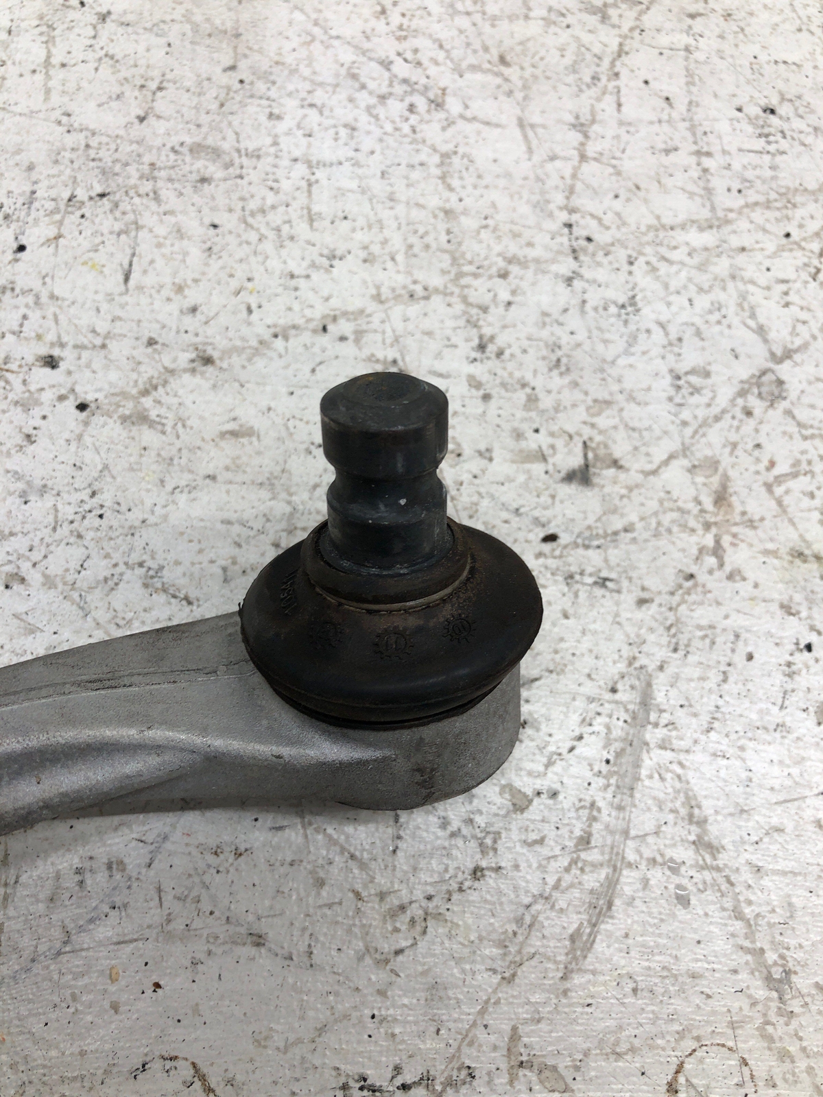 2009-2011 BENTLEY CONTINENTAL FRONT LEFT UPPER FORWARD REARWARD CONTROL ARM SET