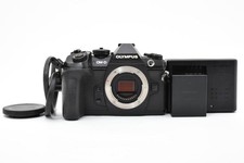 Olympus OM-D E-M1 Mark II Body Black Working