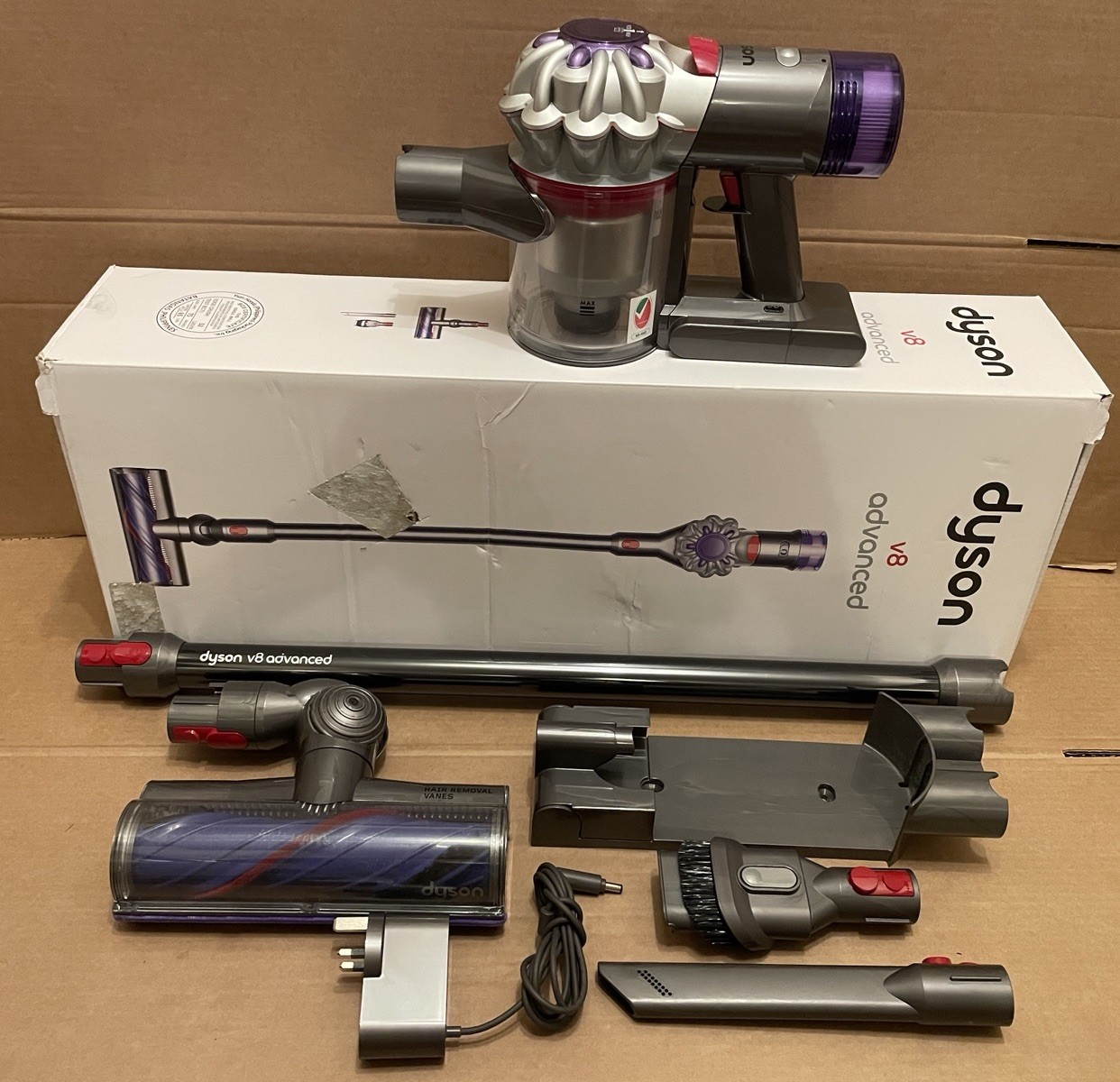Dyson V8 Advanced Cordless Vacuum Cleaner #A8