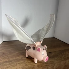 Flying Pig Magical Key Intl Vintage Toy Needs Batteries Wings