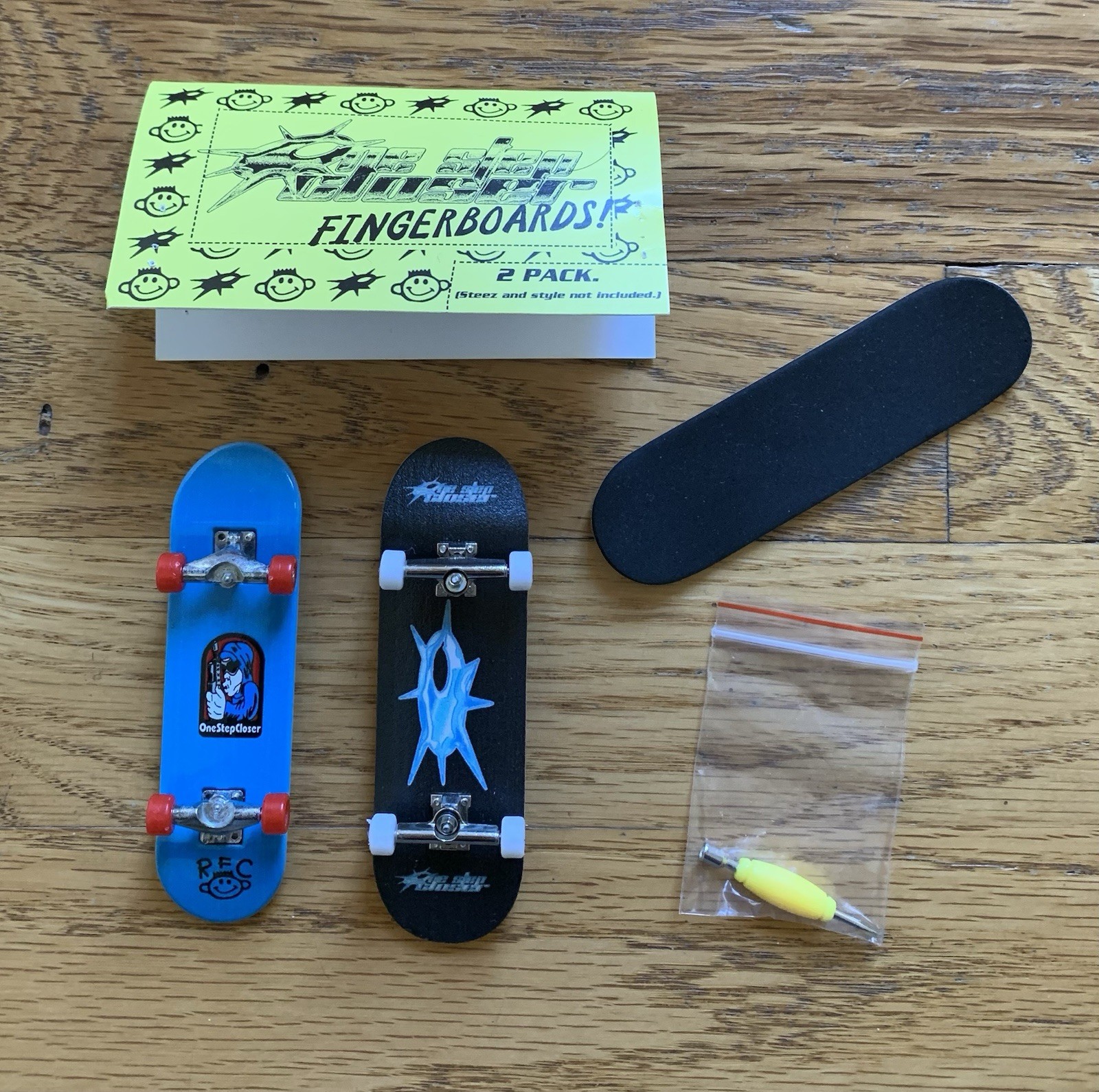 ONE STEP CLOSER FINGERBOARDS SKATE TOY LOT RUN FOR COVER RECORDS POP PUNK BAND