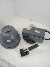 Broncolor Primo CH-4123 With Reflector