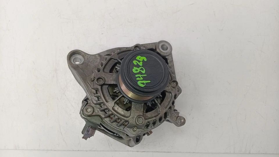 Alternator Fits 2016 2017 2018 2019 2020 2021 2022 Acura ILX Foto 2 de 4