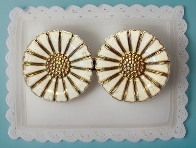 Top: A.Michelsen  Daisy  Margariten Brosche Original emailliert Vergoldet