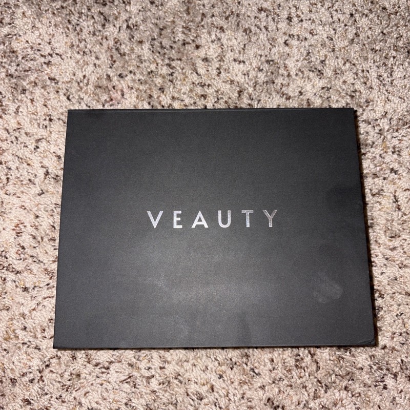 Veauty Dot RF Microneedling Skincare Device Model VD-4497839K NEW