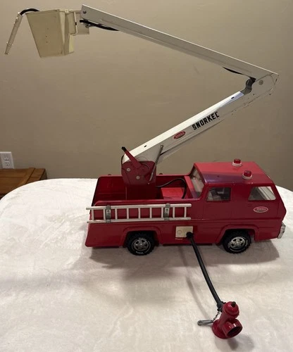 Vintage 1970s Tonka Snorkel Fire Truck W/ Ladder & Fire Hydrant Original Parts