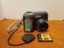 Nikon Coolpix 885 3.2MP Digital Camera Lens Cover Wrist Strap (Untested)USB128MB