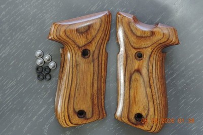 Sig Sauer P220 Smooth Walnut Grips  DA/SA DAK  Full Size  45acp