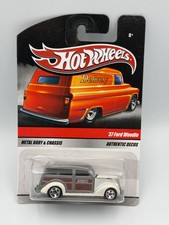 Hot Wheels Delivery Sweet Rides '37 Ford Woodie, Hershey's Chocolate, 1:64, NIB