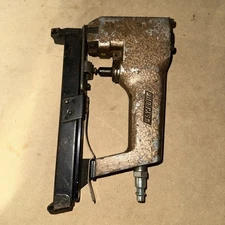 DUO-FAST 3318 Stapler Vintage TESTED AND WORKING BUMP ONLY 