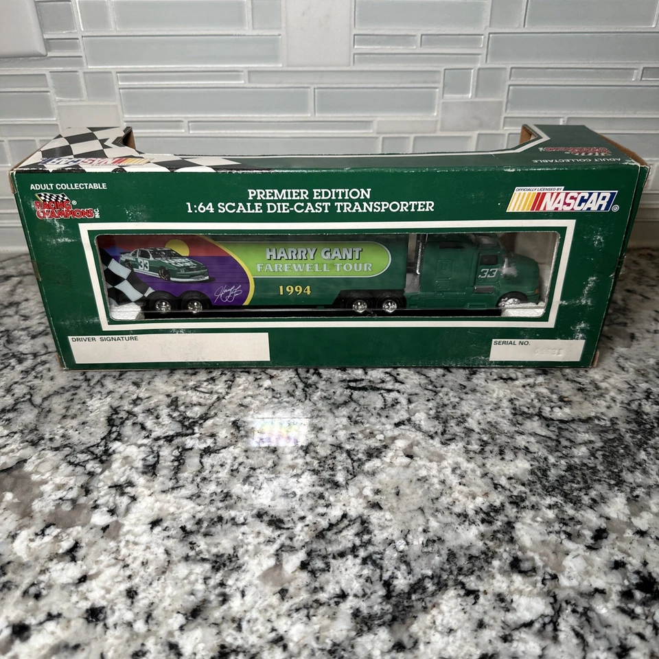 Harry Gant Farewell Tour 1994 1:64 Die Cast Transporter (Autógrafo) Foto 3 de 4