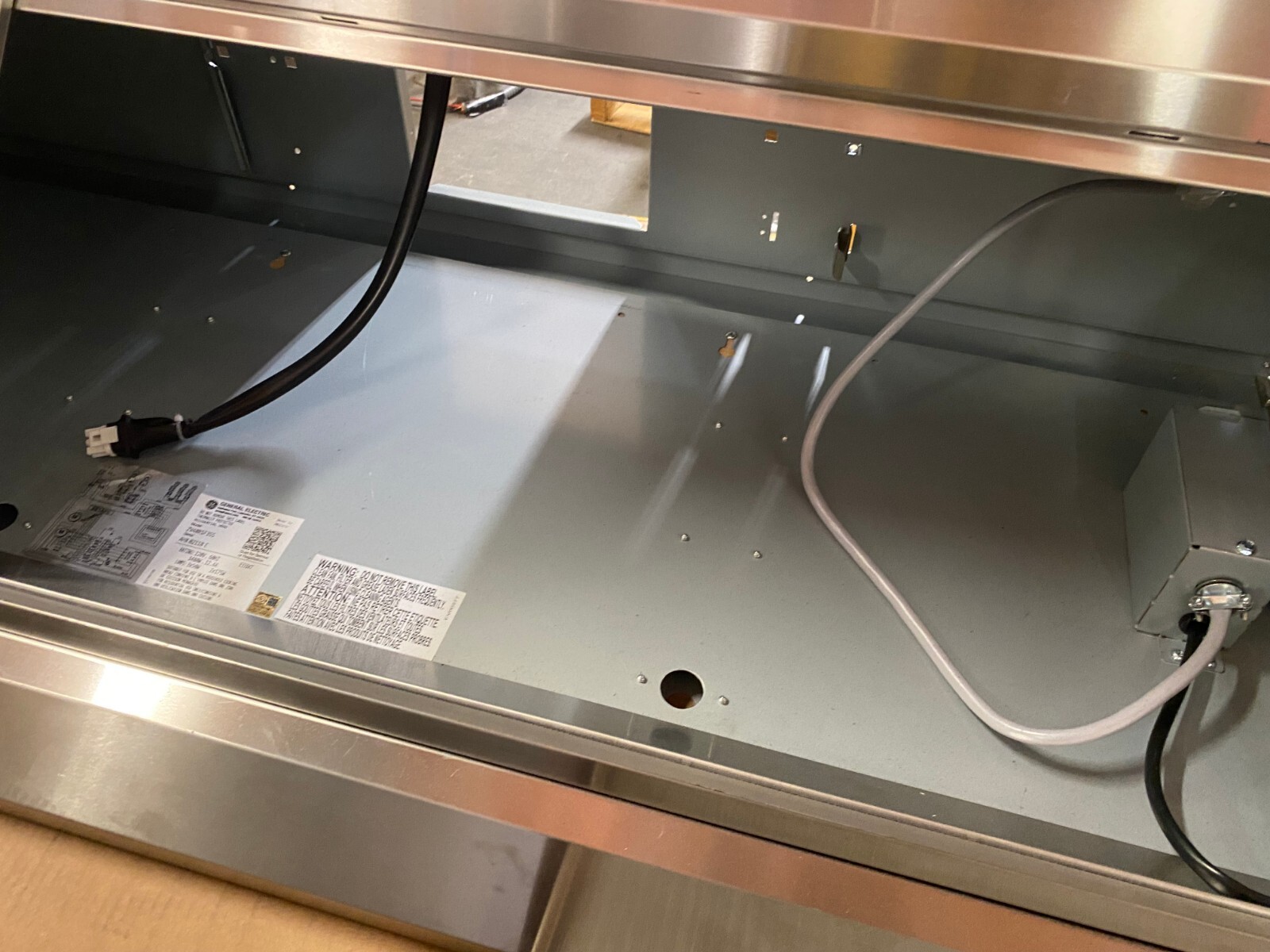 Monogram 48" Stainless Steel Professional Range Hood ZV48RSFSS eBay