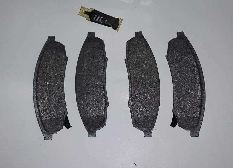 SATISFIED FRONT DISC BRAKE PADS for Monte Carlo Regal Cutlass Chevy Lumina PR376 Foto 3 de 4