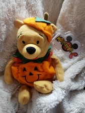 Pooh pumpkin Halloween Disney Store bean bag plush beanie Mouseketoys tag