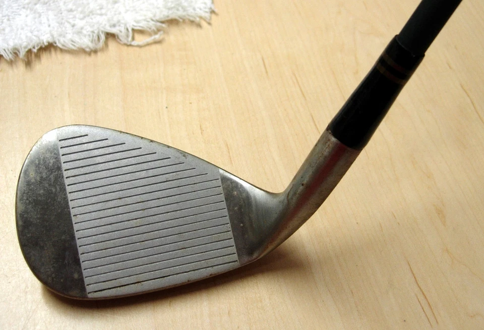 = NOS MacGregor VIP OVERSIZE CB 95 Iron S Wedge Graphite RH Regular Flex  - Image 2 of 4