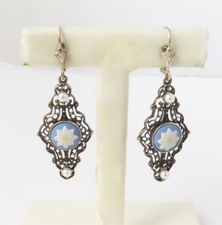 England Wedgewood Sterling Silver Blue Jasperware Flower & Pearl Dangle Earrings