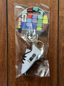 FIFA WORLD CUP 2026 - OFFICIAL LICENSED - SOCCER CLEAT - KEYCHAIN - SEALED -MINT