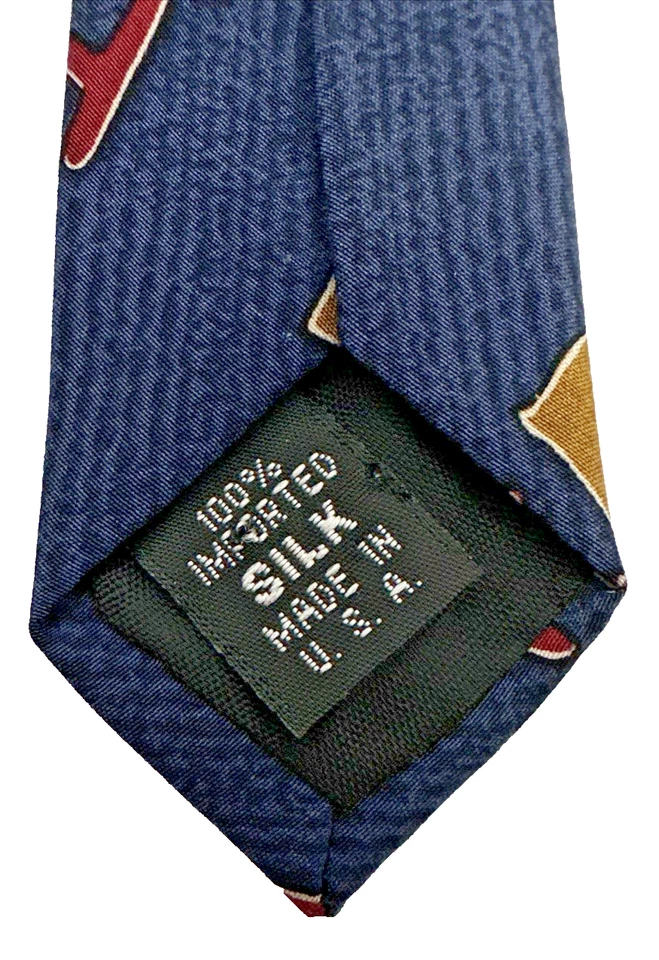 PICASSO HOMBRE CORBATA GRIS CON PICASSO ART MUJER SOFÁS 3,75 X 59 NUEVO SIN ETIQUETAS Foto 3 de 4