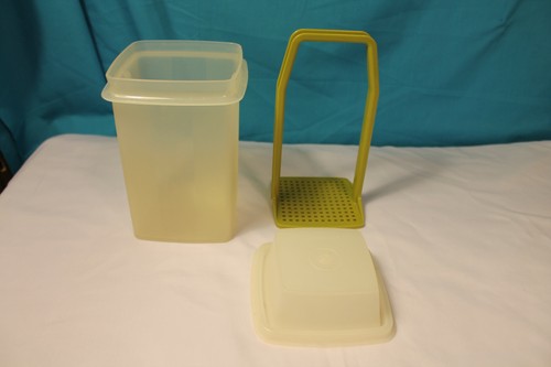 VTG Tupperware Pic A Deli Pickle Olive Keeper Strainer Lid Clear Avocado Green - Picture 3 of 3