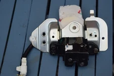 OEM 2008 2009 2010 Toyota Highlander Rear Hatch Trunk Lift Gate Actuator Lock