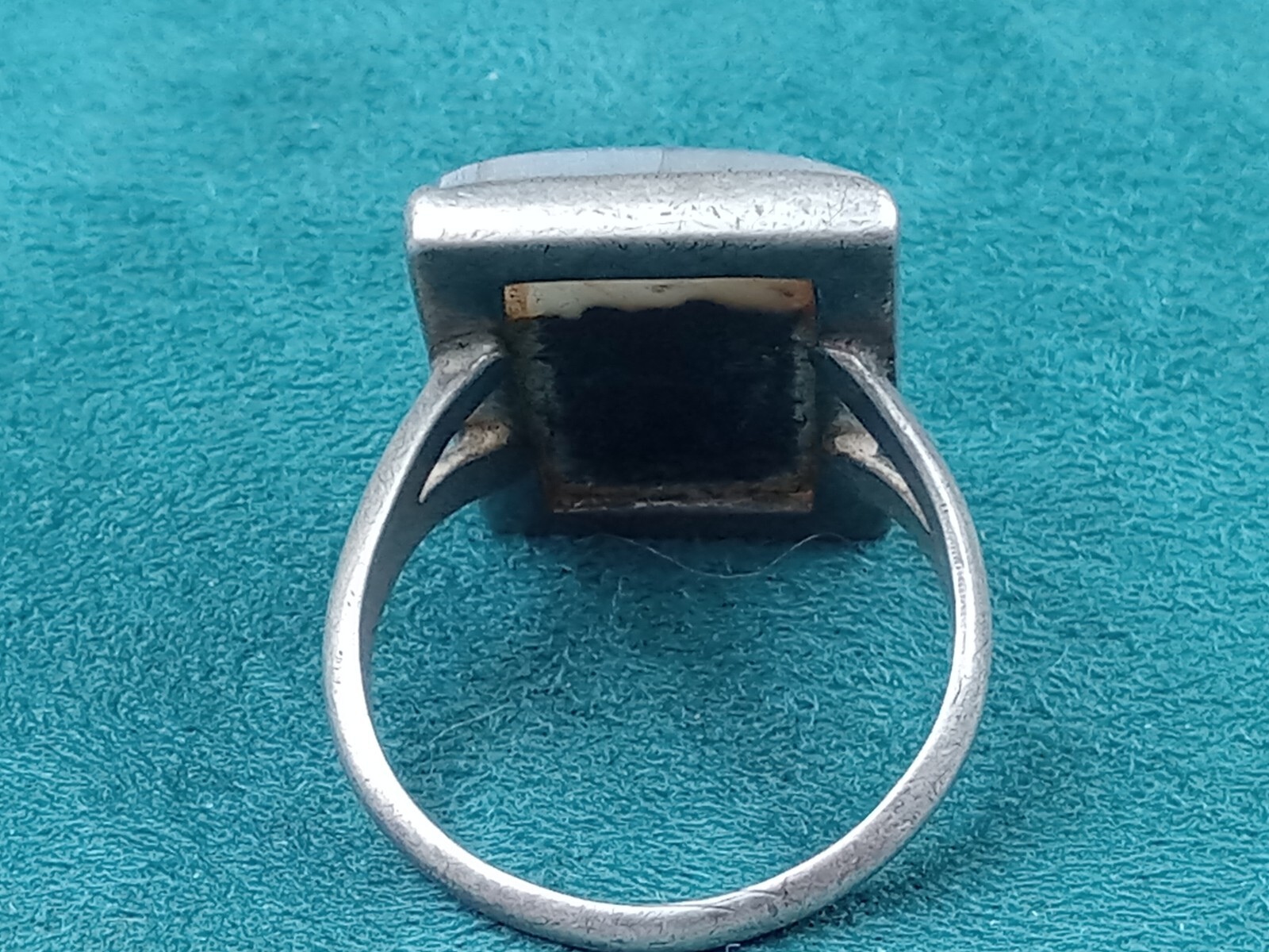 Sterling Silver Ring w. Rectangular Two Tone Pict… - image 4