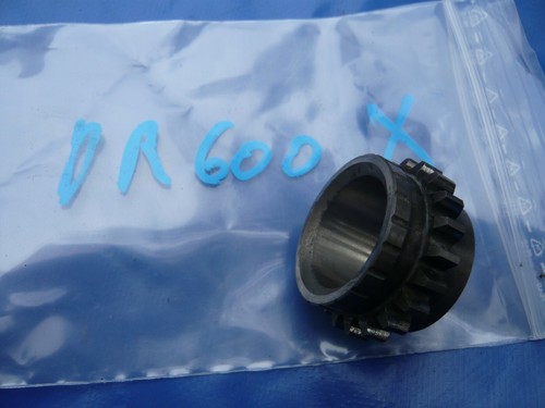 Suzuki DR 600 Typ SN41A Steuerkettenzahnrad  Zahnrad Sprocket Cam Chain Drive