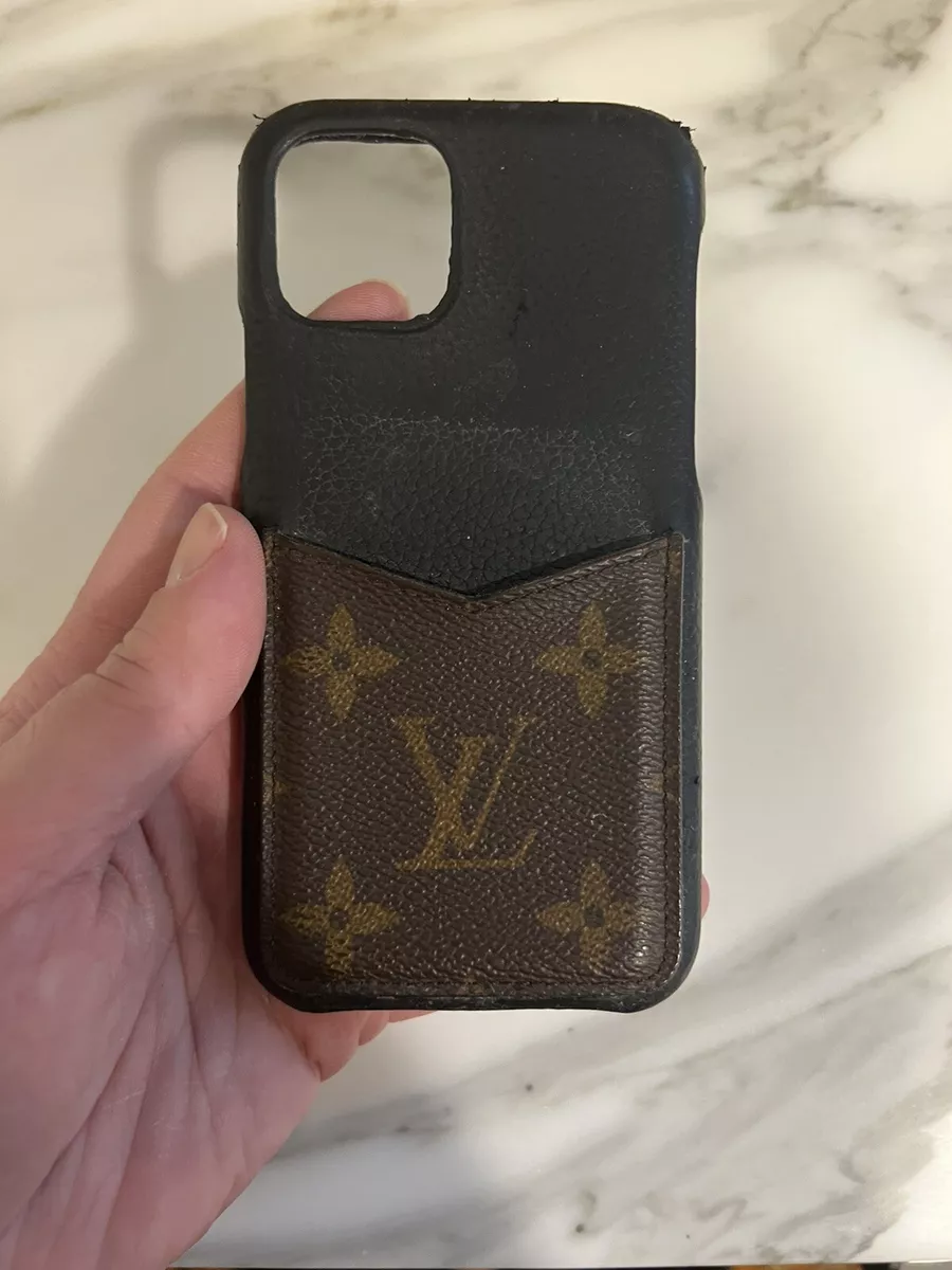 Case for iPhone 11 PRO MAX : Louis Vuitton logo