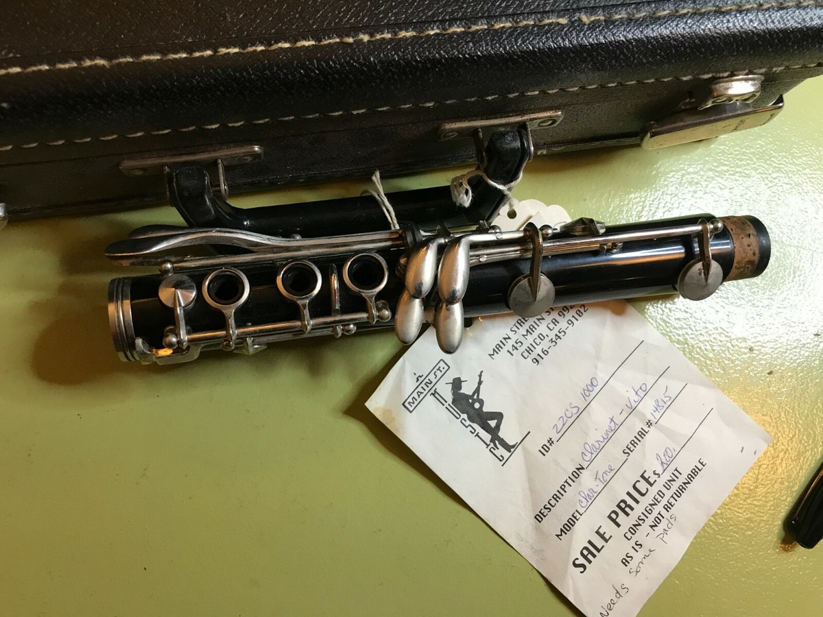 Vito Clari-Tone clarinet 14815 works wind instrument with