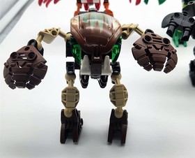 Lot of 6 Vintage 2002 LEGO BIONICLES Bohrok Sets 8560,1,2,3,4,5 - Complete