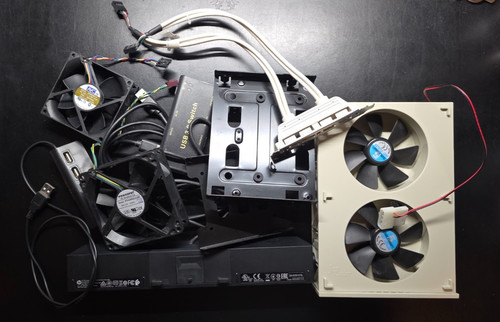 Komplett-Set PC-Bastler: Lüfter, HDD-Rahmen, USB-Panel, Switch, Lautsprecher