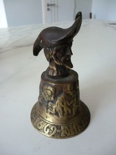 ancienne cloche en bronze abev tête/chapeau ny-me fecit anno 1669 F.HEM