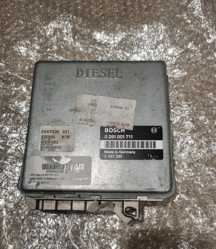 BMW E36 318 tds Steuergerät Motor 0281001711 2247335 2247336 Motorsteuergerät