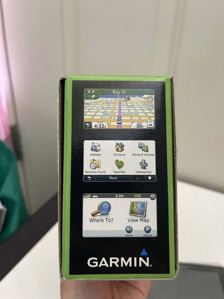 Garmin Car Truck GPS Navigation System NUVI 50LM 5" Lifetime Map W/Voice NEW - Image 4 of 4