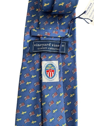 Corbata Vineyard Vines Colección Personalizada Cámara de Comercio Sueco Americana Nueva con Etiquetas - Imagen 4 de 6