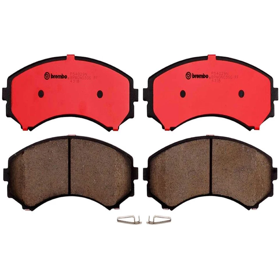 Pastilla de freno delantera Brembo cerámica para monovolumen Mitsubishi Montero Outlander Galant Mazda Foto 2 de 3