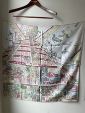 Herm s Silk Scarf  La L gende du Cheval  Plumes    Ugo Gattoni   90cm