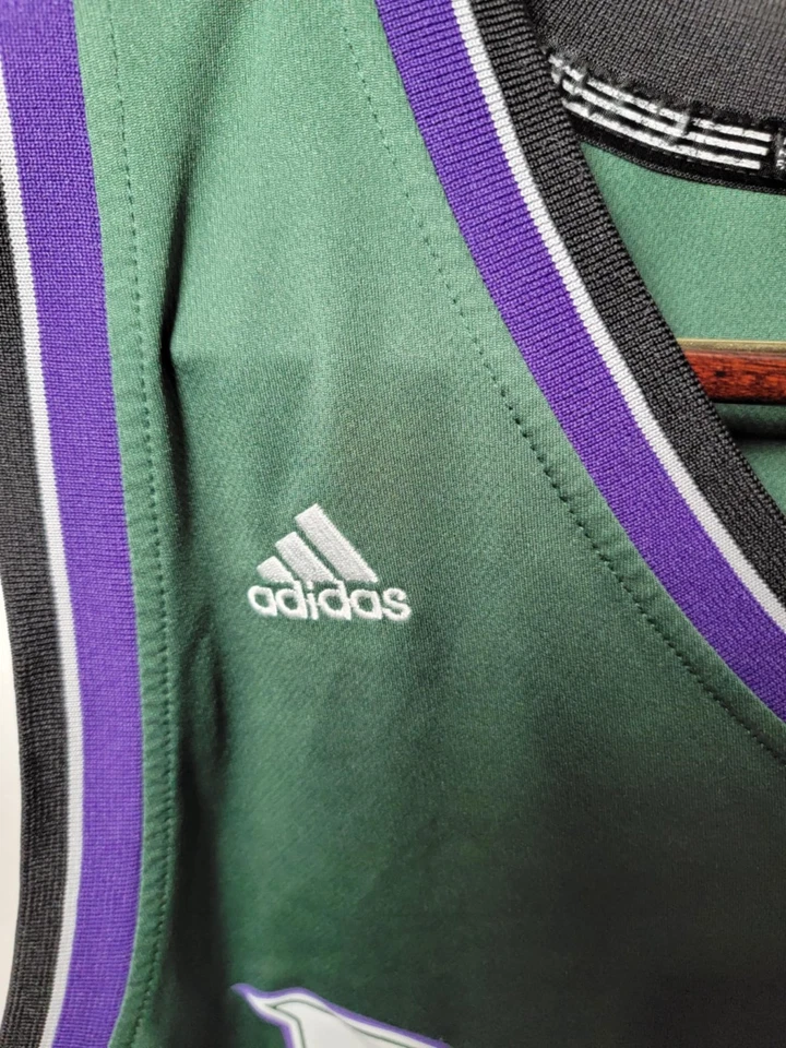 Monta Ellis  Milwaukee Bucks Jersey  XXL NBA Hardwood Classics 1995-1996 Rare - Image 4 of 4