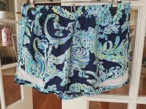 lilly pulitzer luxletic shorts