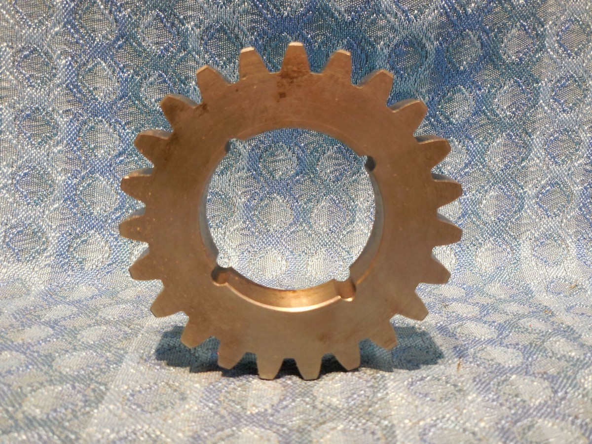 1931-1947 Chevrolet Truck NORS Countershaft Reverse Gear 33 35 37