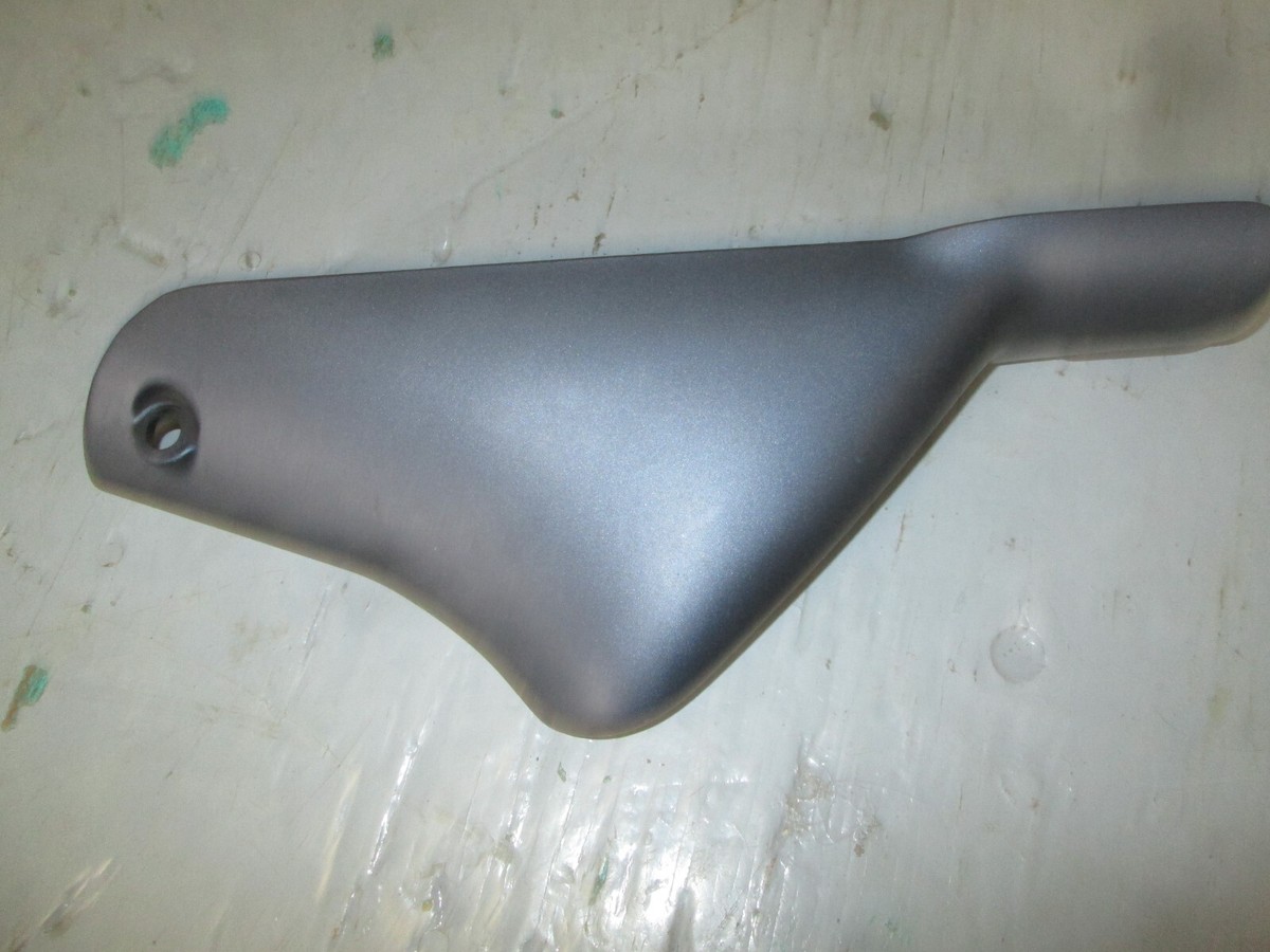 OEM KAWASAKI 1998 - 1999 ZX-6R / 9R NINJA RIGHT FRONT FENDER SIDE