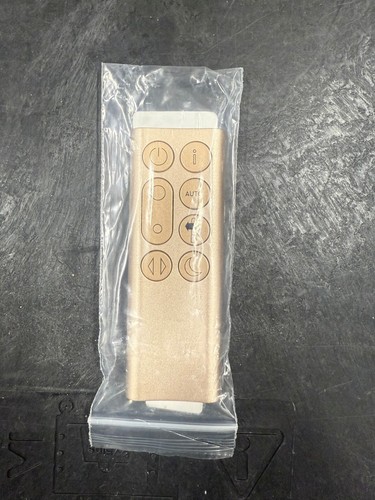 Dyson Purifier Cool Formaldehyde™ TP09 Air Purifier and Fan - White/Gold Large - Picture 2 of 5