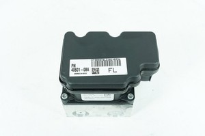 2013 Harley Touring FLHX Street Glide OEM ABS Brake Pump & Control Module