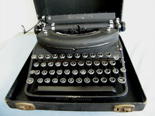 Vintage Remington Deluxe Noiseless Portable Manual Typewriter w/Original Case thumbnail