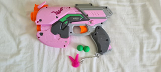 Nerf Overwatch D.Va Rival Blaster with balls